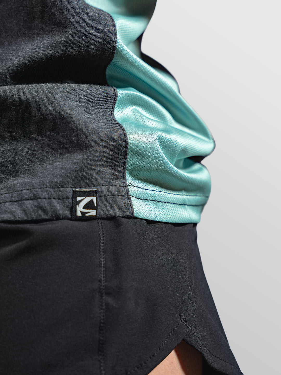 8 Count Performance Tank Q Star