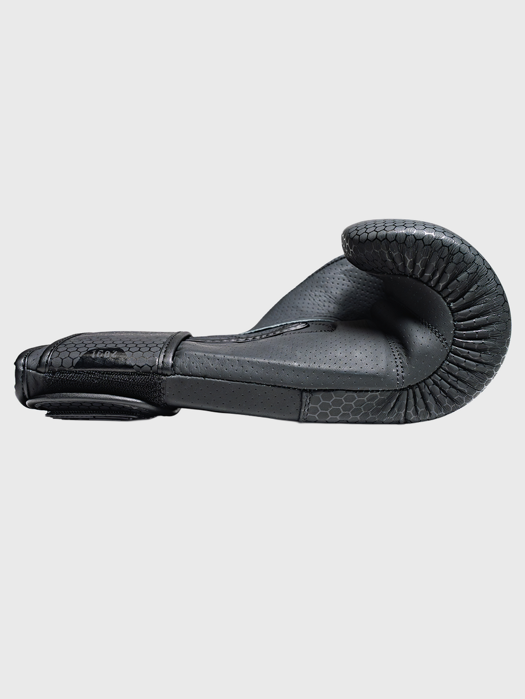 Luxe SKO Edition Boxing Gloves Legends Boxing Wholesale