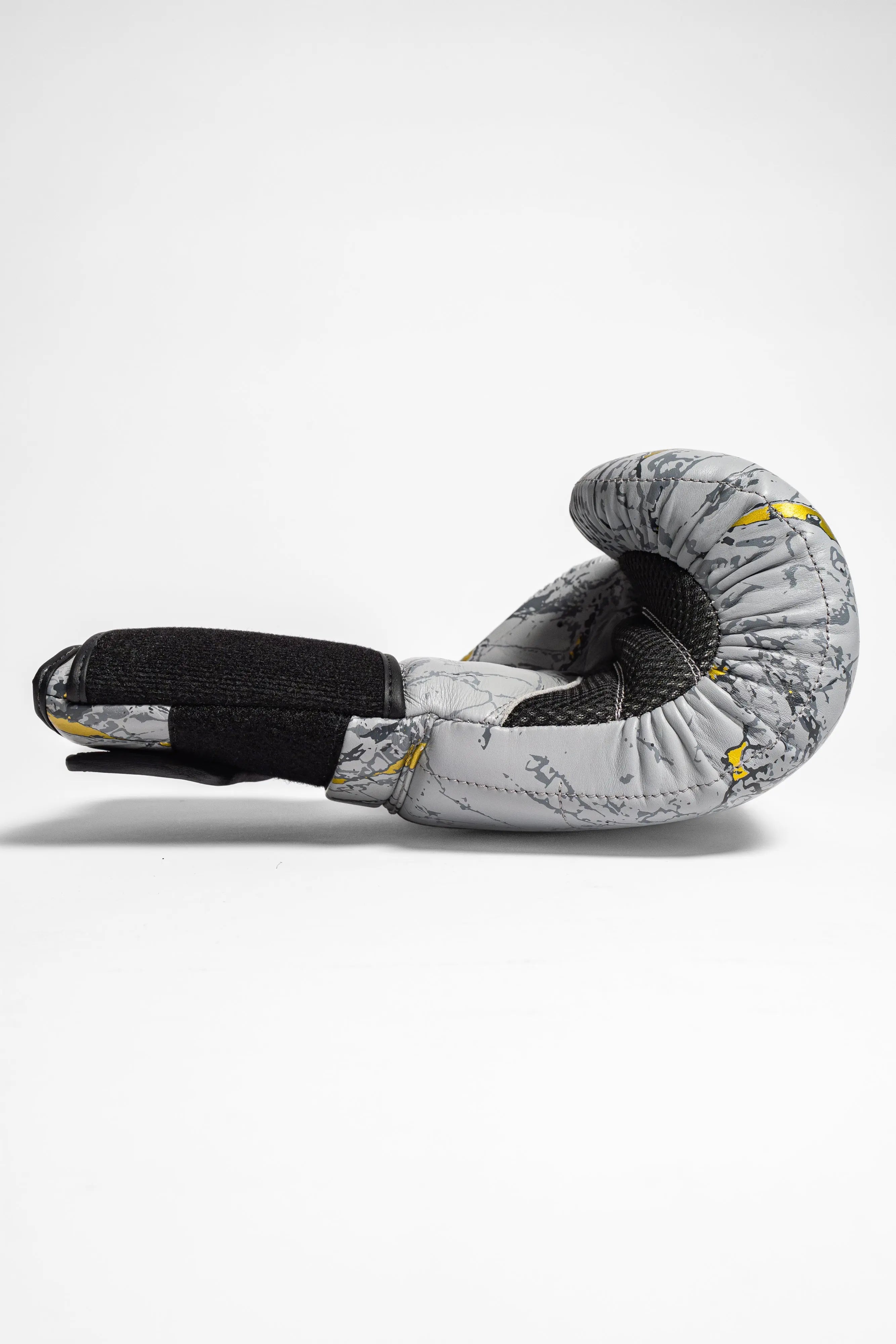 LB Tuff Glove IV Stone Series Mati International