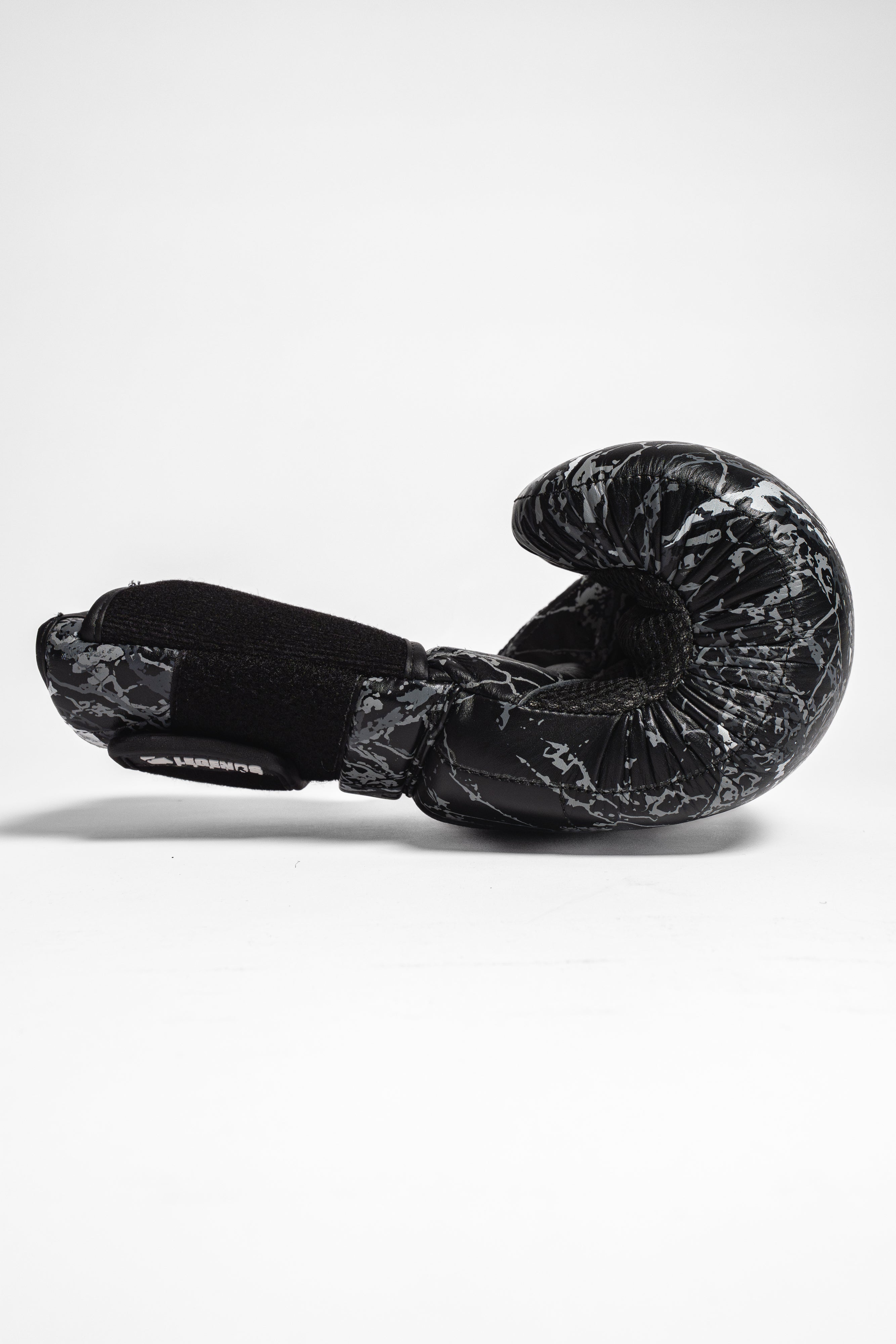 LB Tuff Glove IV Stone Series Mati International